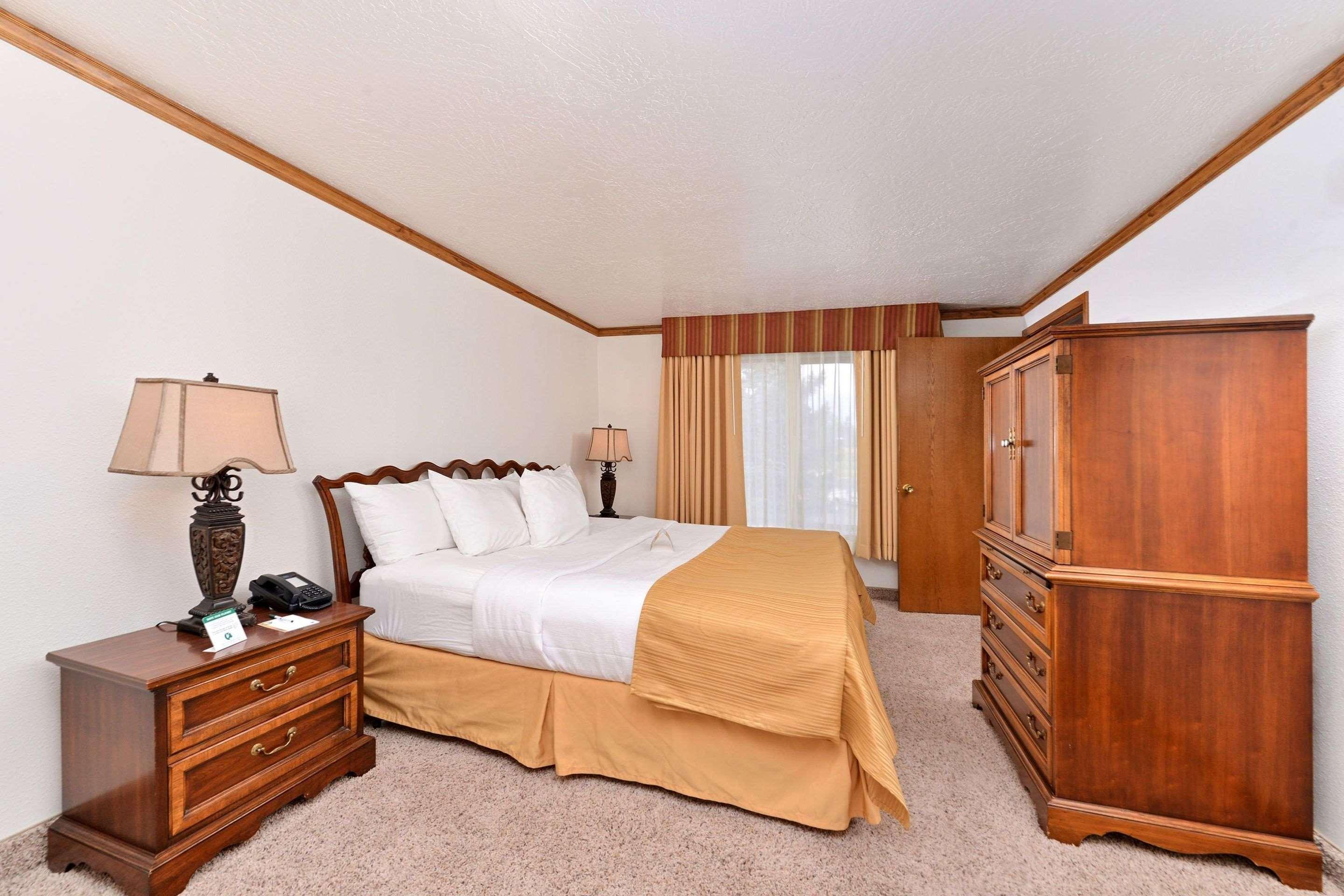 Quality Inn Vernal Near Dinosaur National Monument Екстериор снимка